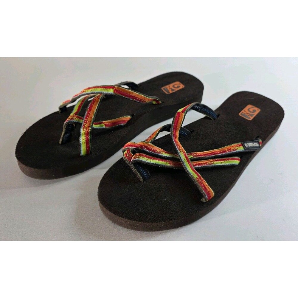 Teva Olowahu Women's Size 10 Mushy Strappy Flip Flops Multicolor Aztec Used